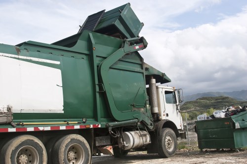 Local transfer station consolidation yard handling separated commercial waste